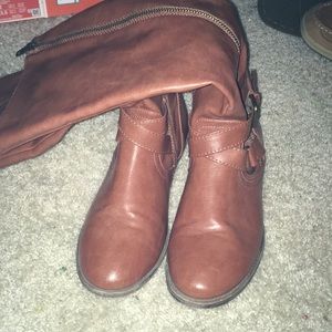 Brown boots